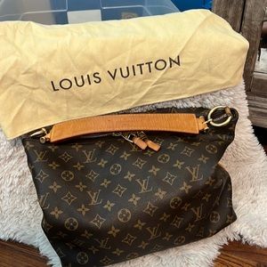 Louis Vuitton shoulder bag